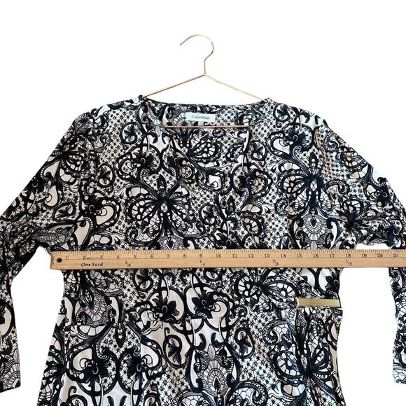 Calvin Klein Long Sleeve V-Neck Blouse Gold Accent - Picture 6 of 6